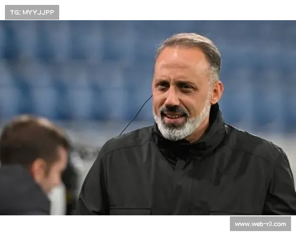 皇家社会聘请前斯图加特主帅马塔佐拉，签约至2027年